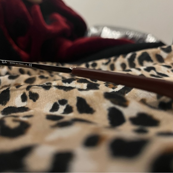 Ray-ban authentic brand new never worn paid $290 on sale - Picture 5 of 9